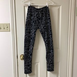 🌷3 for$25🌷Just Cozy, US XS/S, Black & White Kitty Print Fleece Lined Leggings